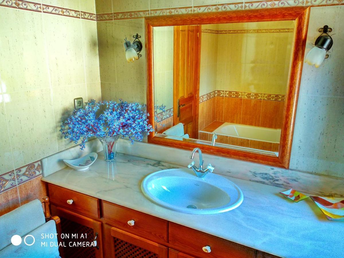 Villa Casa Amplia Con Jardin Y Aparcamiento G-100147 à Ajo Extérieur photo